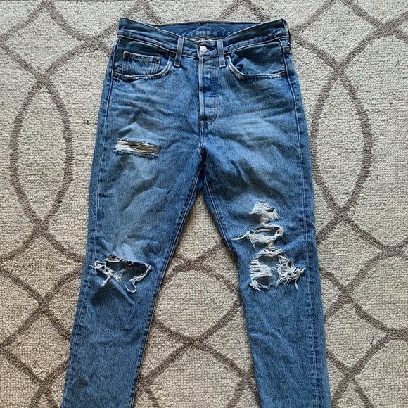 LEVI'S WEDGIE 501 ANKLE SLIM (WILL GET STEAMED BEFORE SENDING OUT) - Picture 3 of 4